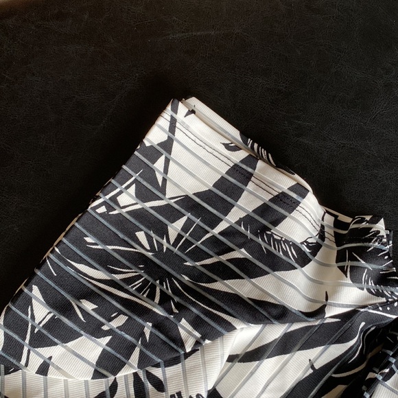 Burnout Veto Moda - One Fashion SS Blouse Size Large - Picture 9 of 9